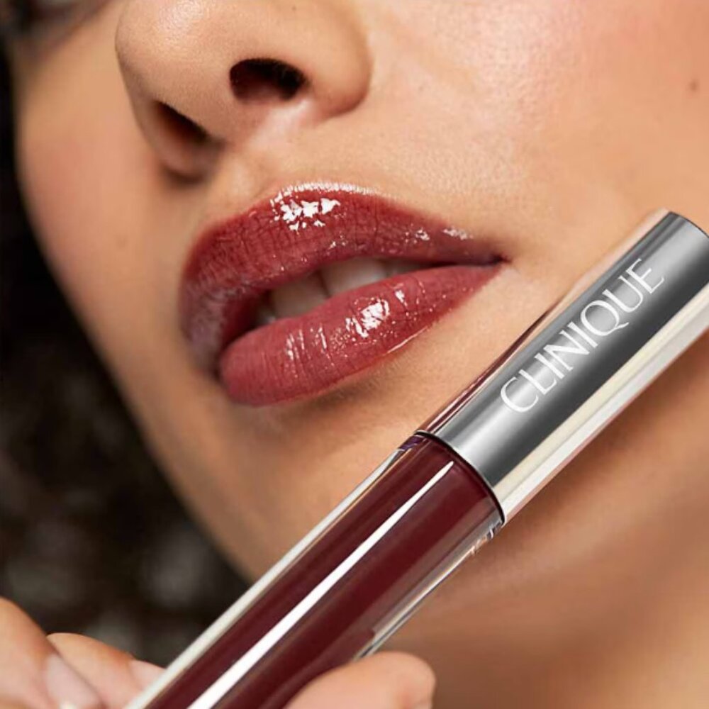 CLINIQUE Pop Plush™ Creamy Lip Gloss - Black Honey Pop